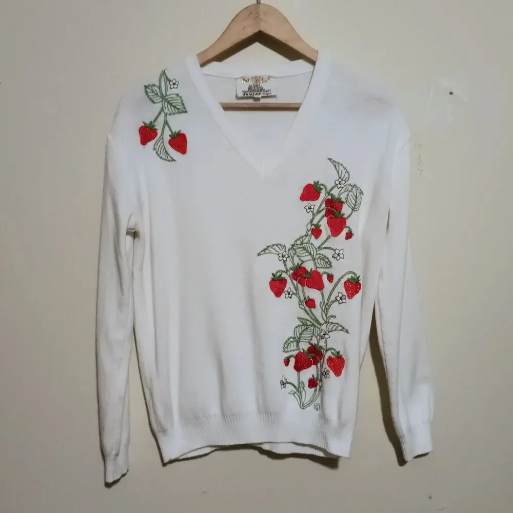 Vintage Cyn Les Shirlee Designs Strawberry Sweater-Large-Embroidered-Cottagecore